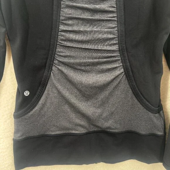 Lululemon Rare Black & Gray Pure Balance Jacket Size 8 - Picture 5 of 10